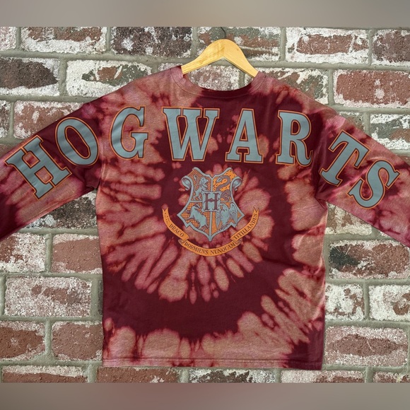 Wizarding World Of Harry Potter Other - Warner Bros. Harry Potter Hogwarts Maroon Bleach Spiral Tie-Dye Long Sleeve Tee